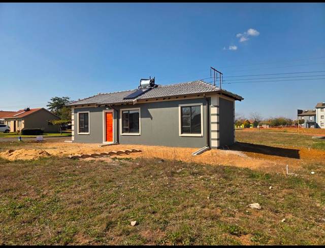 3 BEDROOM HOUSE FOR SALE IN SELCOURT
